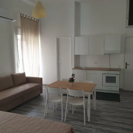 Lipari Suite Apartament Guest house