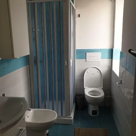Lipari Suite Apartament Guest house *