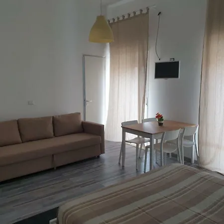 Lipari Suite Apartament Guest house